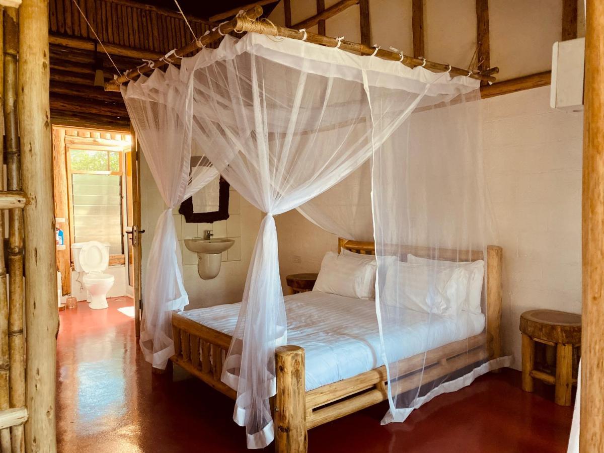 The Great Outdoors Uganda Hotel Vumba ภายนอก รูปภาพ